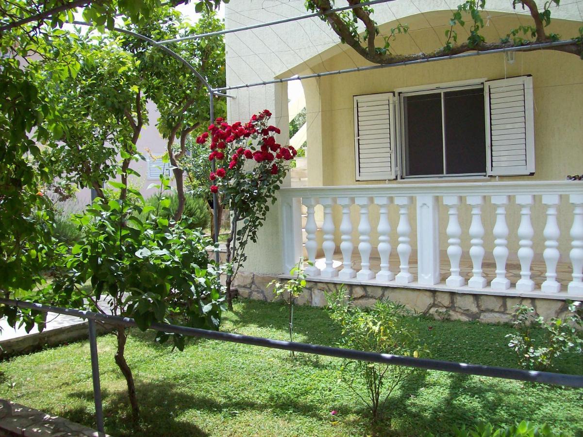 Apartments By The Sea Sevid, Trogir - 11505 外观 照片