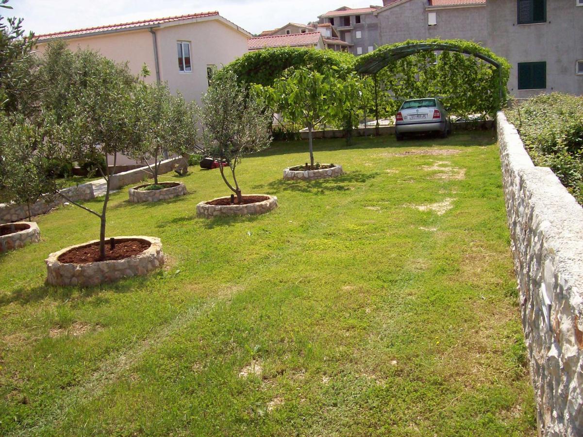 Apartments By The Sea Sevid, Trogir - 11505 外观 照片